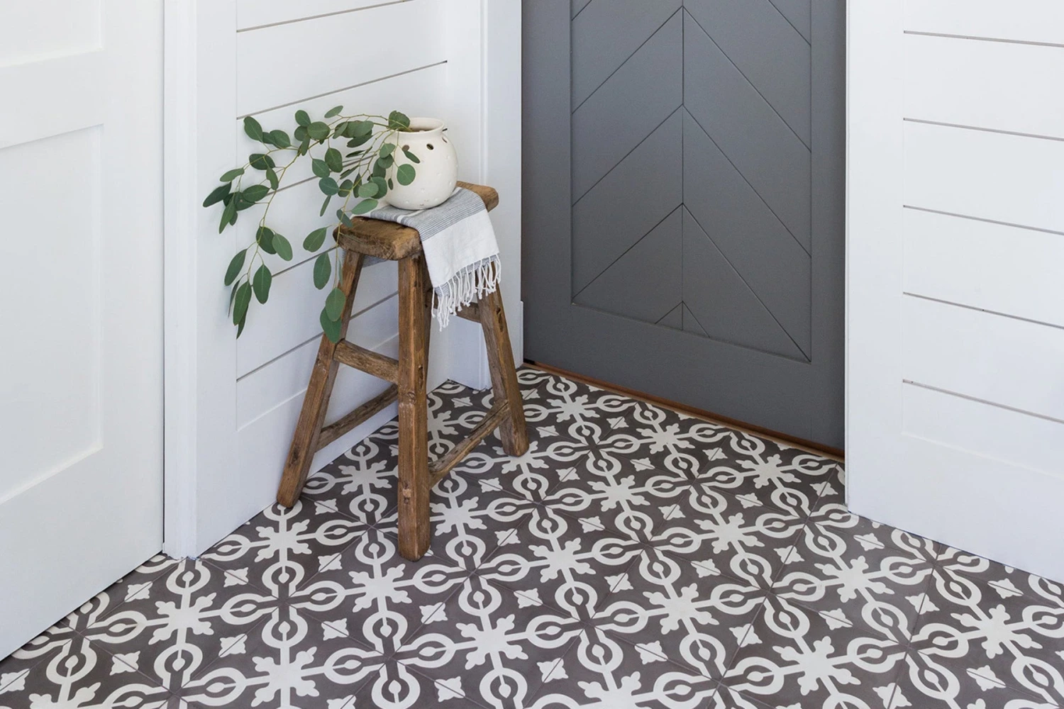 Remy 8-in X 8-in Pattern Field Tile In Soffia 5.28sf Per Box 5 Remy 8-in X 8-in Pattern Field Tile In Soffia 5.28sf Per Box - Image 5
