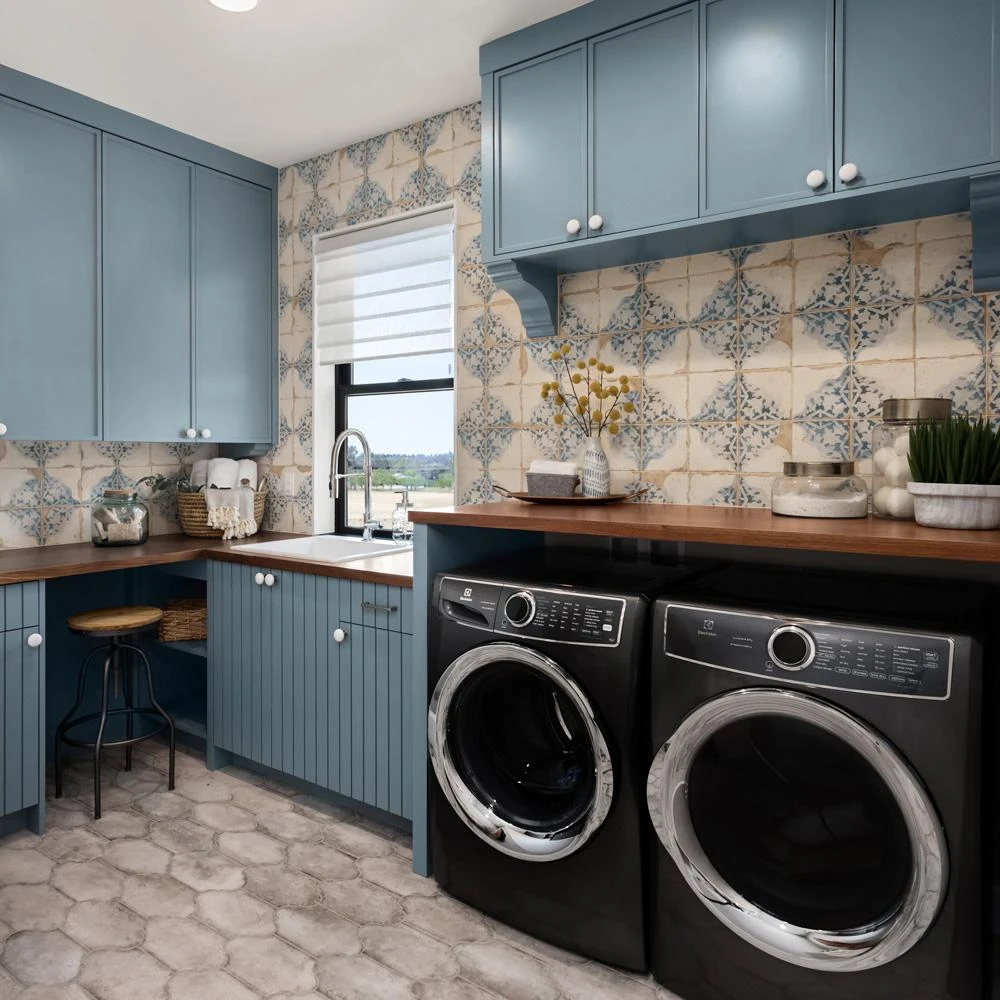 Merola Tile Artisan Azul Decor 13 In. X 13 In. Ceramic Floor And Wall Tile (12.2 Sq. Ft. / Case) 2 Merola Tile Artisan Azul Decor 13 In. X 13 In. Ceramic Floor And Wall Tile (12.2 Sq. Ft. / Case) - Image 2