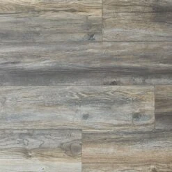 Home Decorators Collection Water Resistant 12mm Montrose Oak 12 Mm T X 7-1/2 In. Wide X 50-2/3 In. Length Laminate Flooring (18.42 Sq. Ft./ Case)
